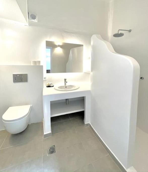 Lalu Mykonos - Sunset - 3 Ensuite Br, 140sqm, 2022 Renovated
