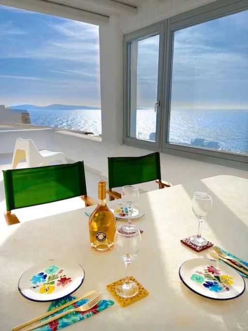 Villa Lalu Mykonos - Sunset - 3 Ensuite Br, 140sqm, 2022 Renovated Mykonos Town
