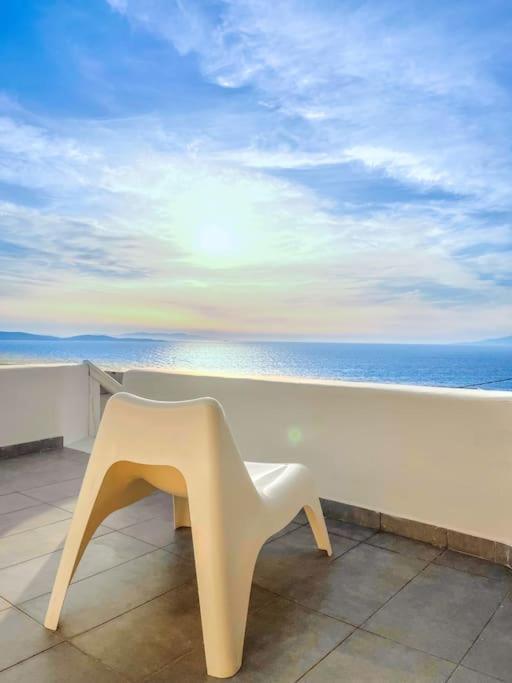 Lalu Mykonos - Sunset - 3 Ensuite Br, 140sqm, 2022 Renovated Villa Mykonos Town