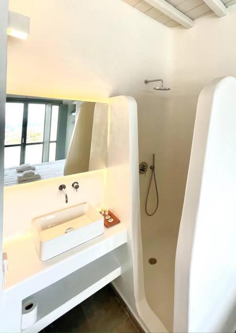 Lalu Mykonos - Sunset - 3 Ensuite Br, 140sqm, 2022 Renovated Villa *