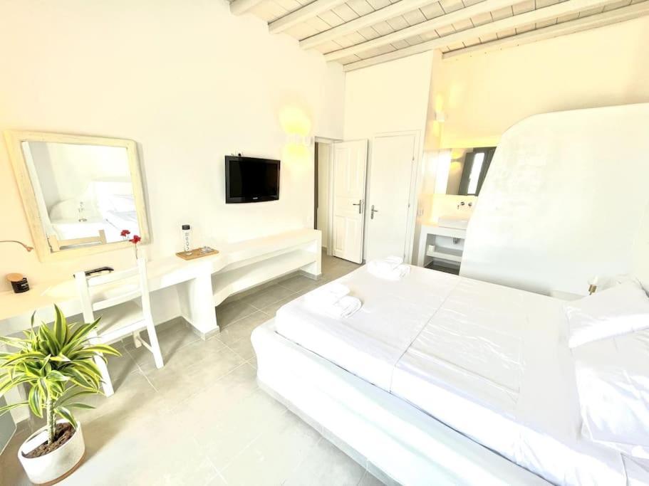 Lalu Mykonos - Sunset - 3 Ensuite Br, 140sqm, 2022 Renovated *
